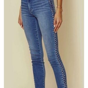 Frame Skinny Mid Rise Jeans